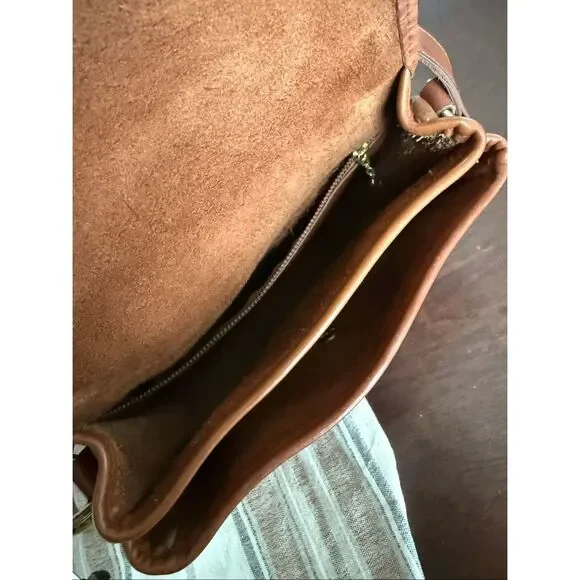 Vintage 90s Coach Prairie Bag 9954 British Tan Leather Flap Turnlock Crossbody B - Picture 8 of 14